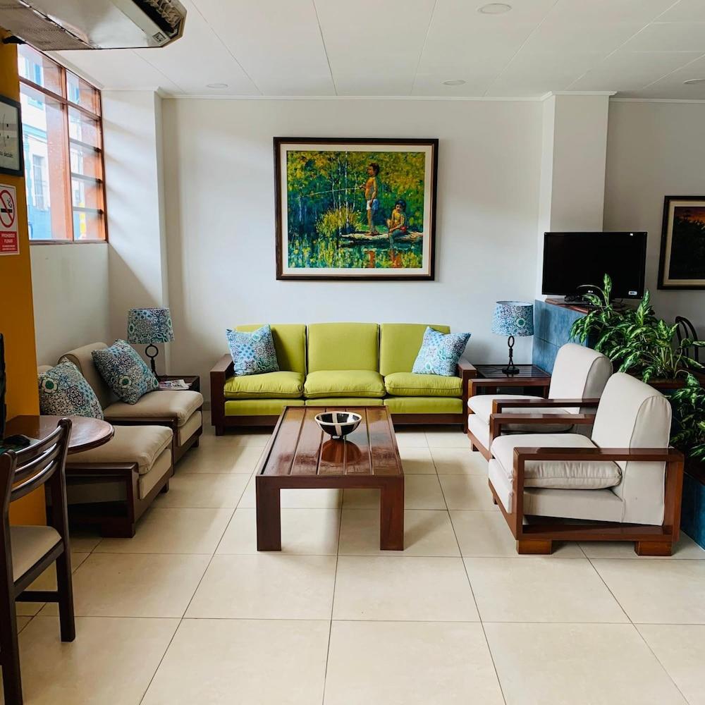 Hotel Acosta Iquitos Exterior photo