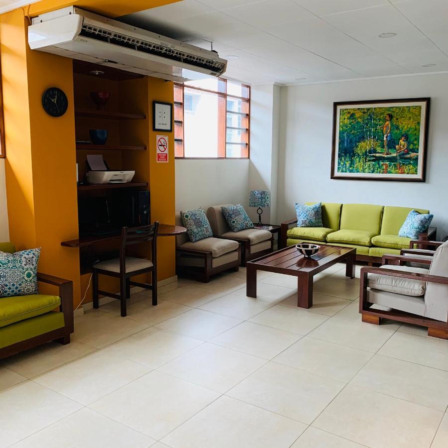 Hotel Acosta Iquitos Exterior photo